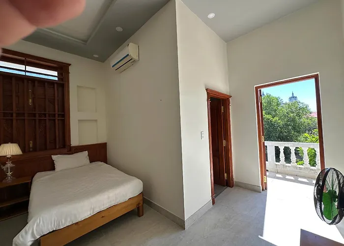 Hong Bin Bungalow