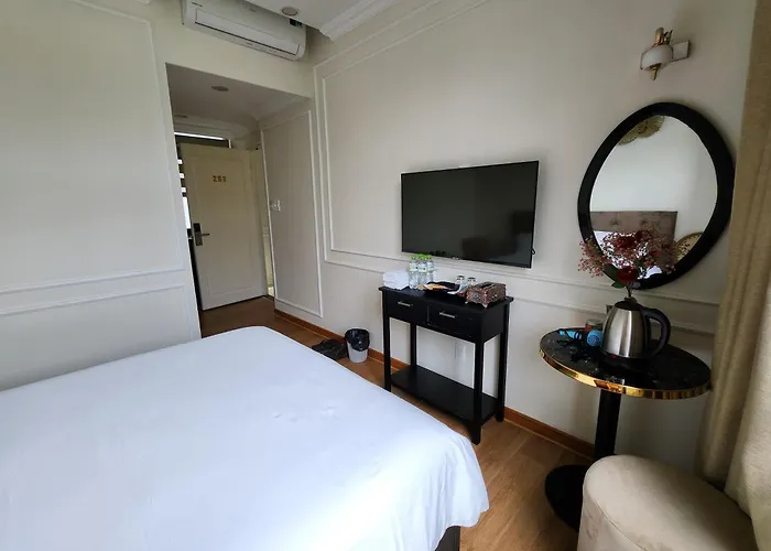 Breaking Dawn- Taeyang Hotel Phu Quoc